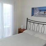 Athenea - * Ampurias
